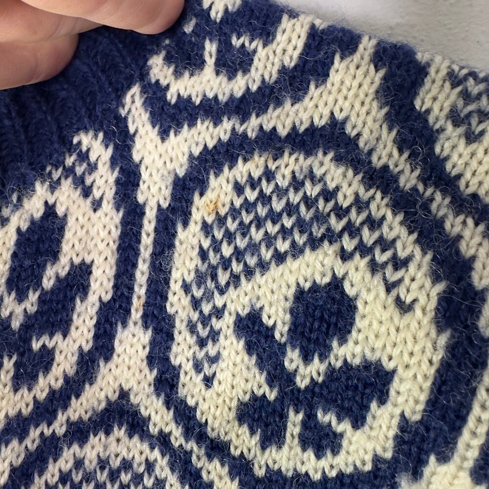 Vintage Norwegian Wool Fair Isle Cardigan - Picture 6 of 10
